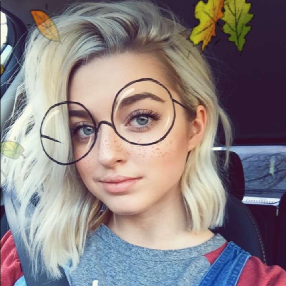 Meet your Posher, Katie